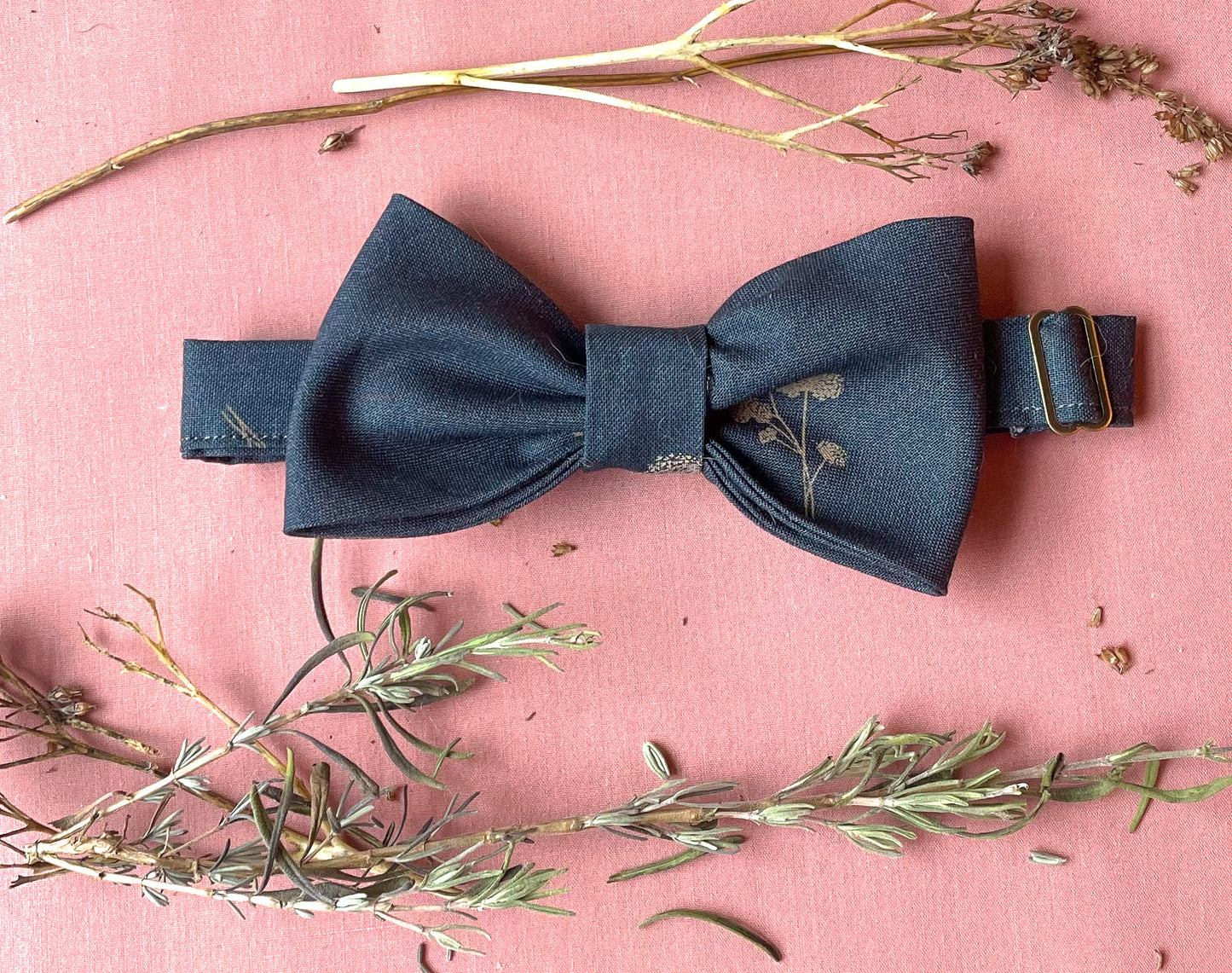 Girl's Vintage Bow